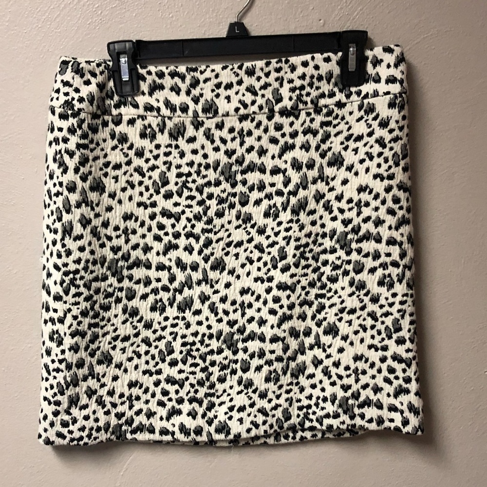 LOFT Leopard Skirt Size 8